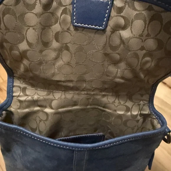 Coach Vintage Blue Suede Crossbody Bag - Picture 8 of 9